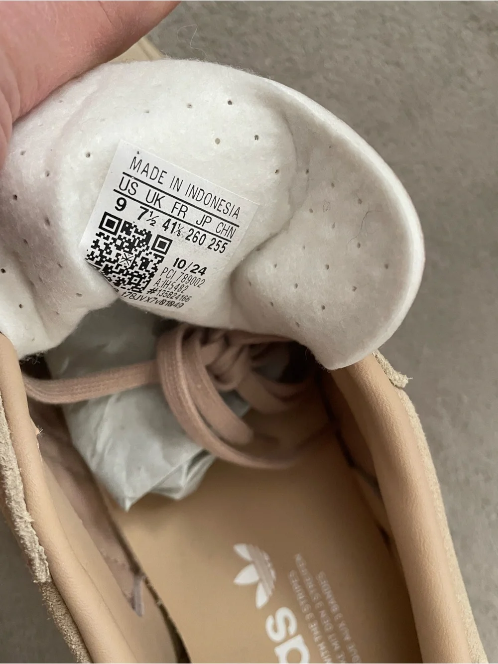 Adidas Gazelle Suede Sneakers - Beige/White Women’s Size 9 NWT - Picture 9 of 11